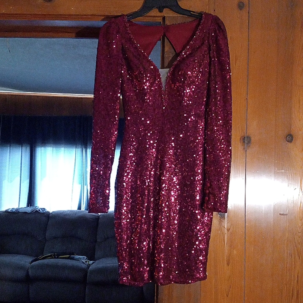 Shirt long sleeve maroon dress
